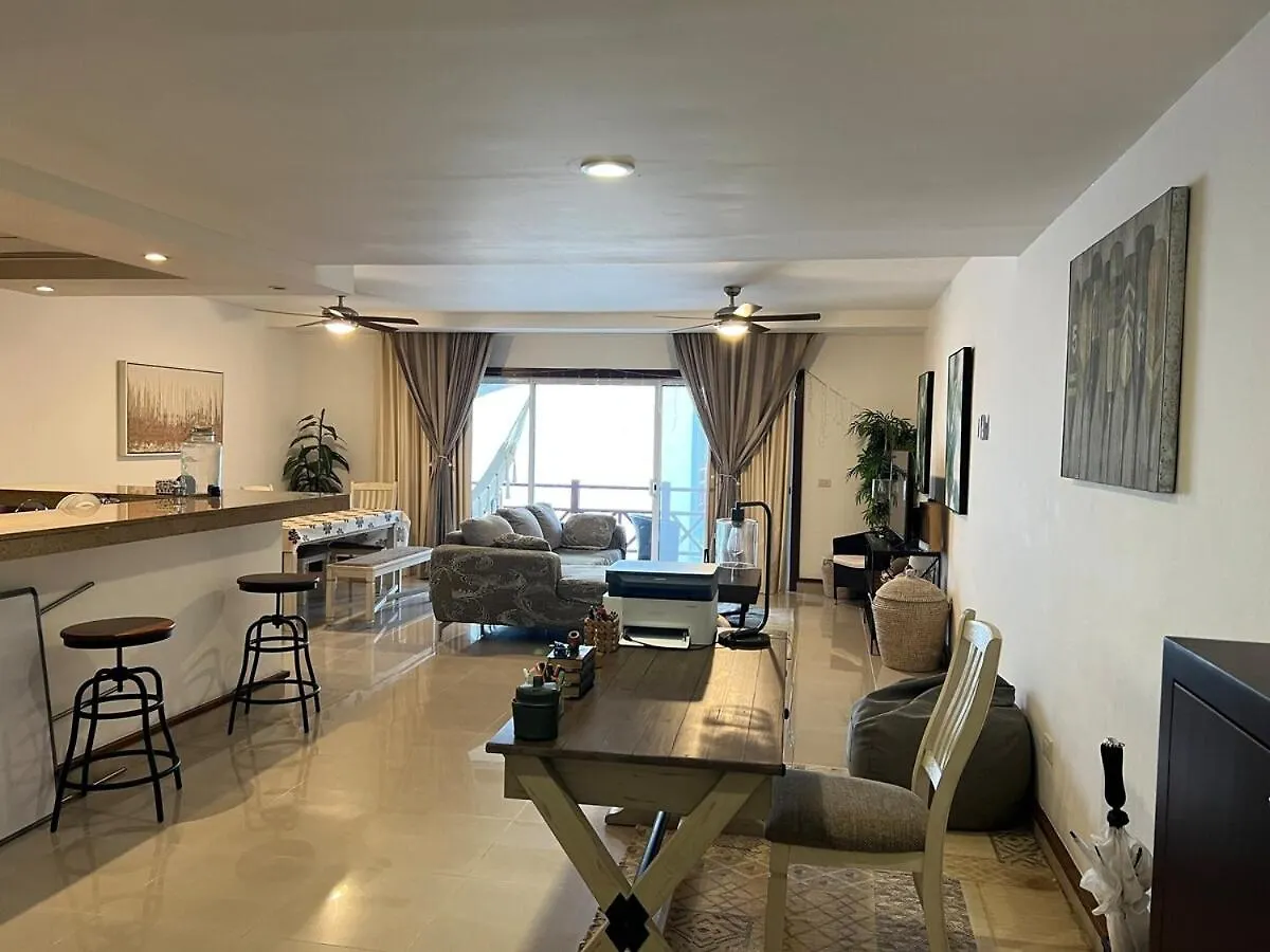 Quadra Alea , 3-Bedroom Apartment Playa del Carmen