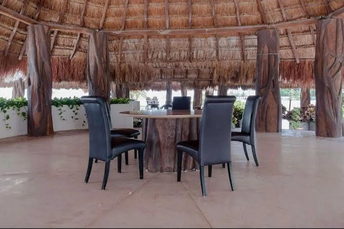 Quadra Alea , 3-Bedroom Apartment Playa del Carmen