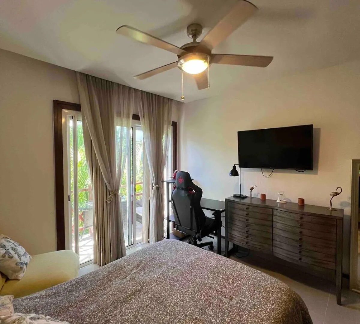 Quadra Alea , 3-Bedroom Apartment Playa del Carmen